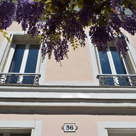 Wisteria Bed and Breakfast Fontainebleau Exteriör bild